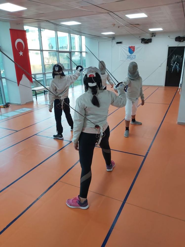 2021/10/1633531030_amator_spor_haftasi_serdivan_ilce_spor_-9.jpg