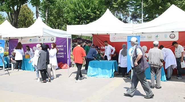 Vatandaşlardan Sağlık Sokağı'na tam not