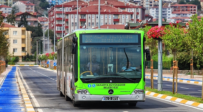 Büyükşehir açıkladı: Bu gece meydanda ücretsiz seferler yapılacak