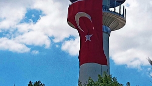 Büyükşehir'den dev Türk Bayrağı