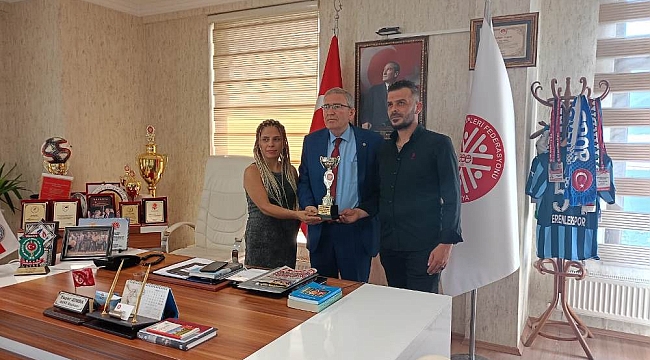 ÖZSUDEM TEMİZLİĞE BİR ÖDÜL'DE OLGUNLARD'AN